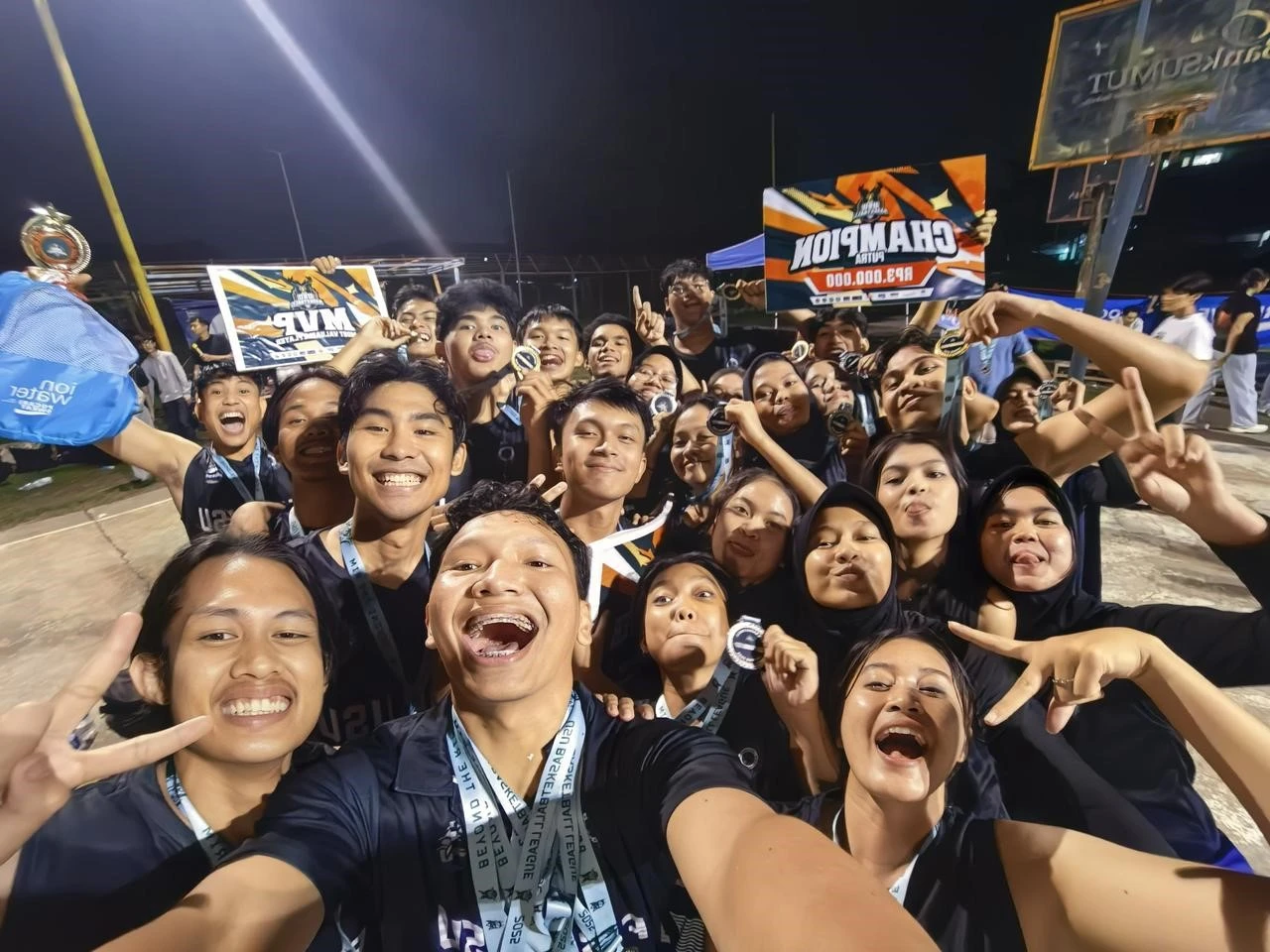 Tim Basket FISIP USU Borong Enam Penghargaan USU Basketball League (UBL)